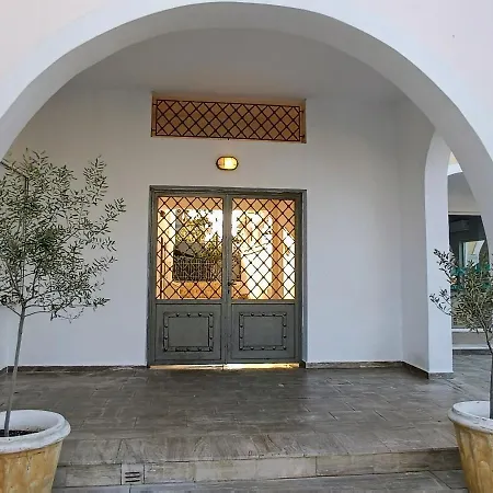 Port Luxury Apartment Ermioni