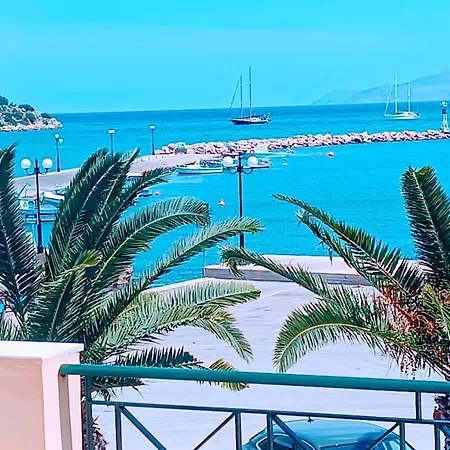 Port Luxury