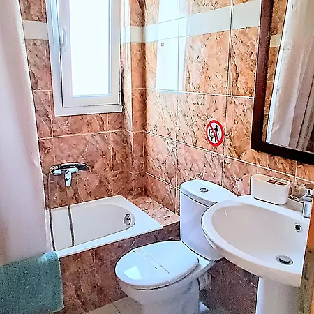 Port Luxury Apartment *