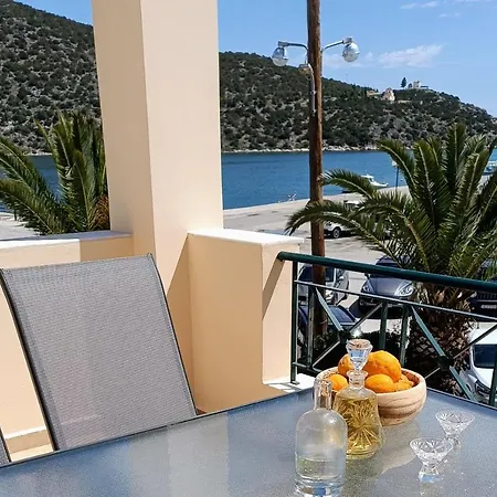 Port Luxury Lägenhet Ermioni