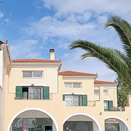 Port Luxury Ermioni