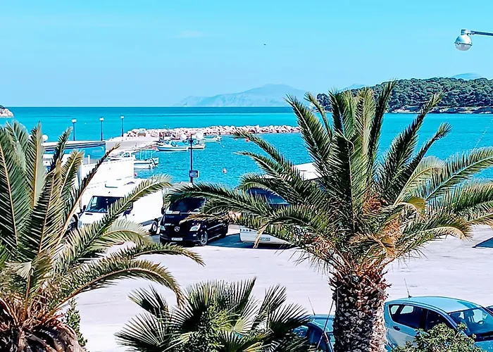 Διαμέρισμα Port Luxury *